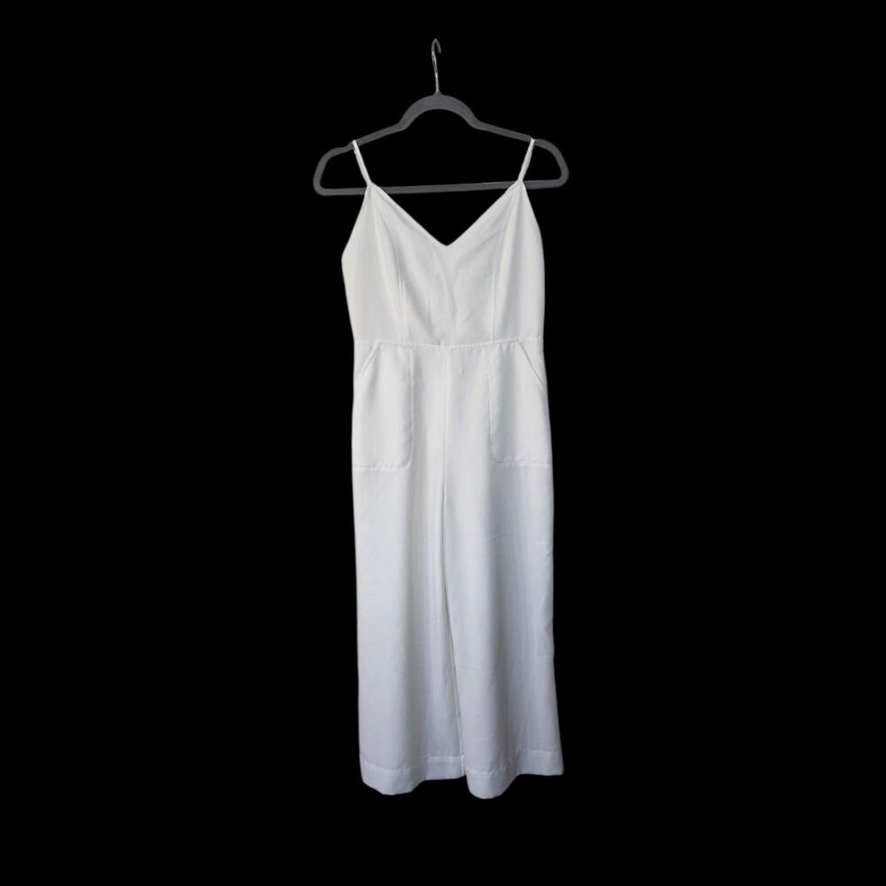 Avec Les Filles White Fitted Wide Leg V-Neck Cropped One-Piece Jumpsuit, Size 2 - Picture 2 of 16